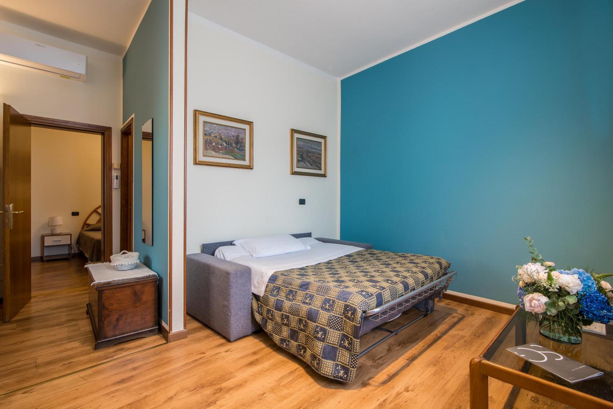 Hotel Porta Del Sole Сойано-дель-Лаго Экстерьер фото